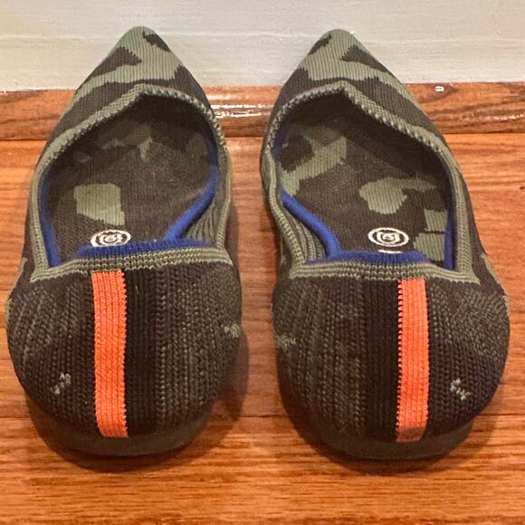 Rothy's The Point flat sz 9 Rothy's Olive Camo color pointed toe flats - Picture 3 of 6